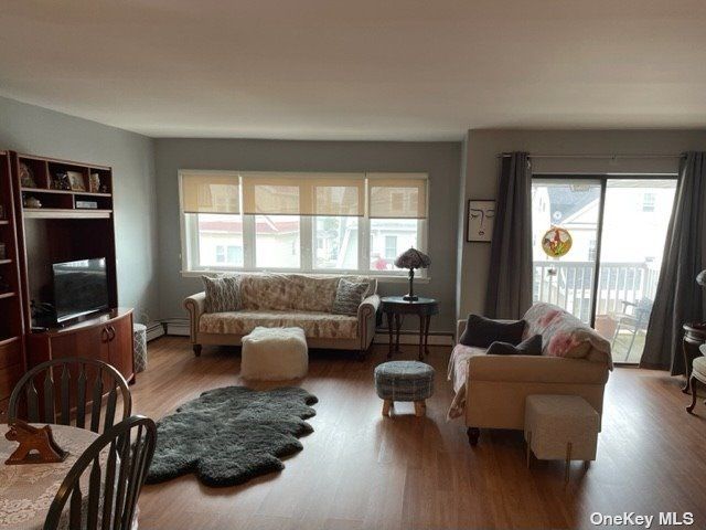  2 BR,  2.00 BTH  Other style home in Rockaway Park