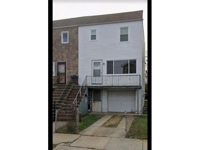 [Arverne Real Estate, listing number 3334449]