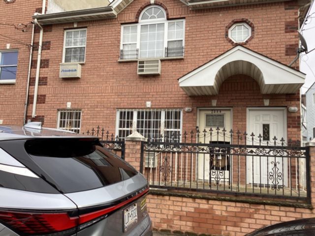 [Far Rockaway Real Estate, listing number 7129546]